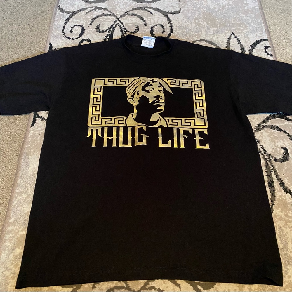 Tupac Thug Life Tshirt - mens XL